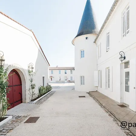 D'hotes Du Chateau De Seguin